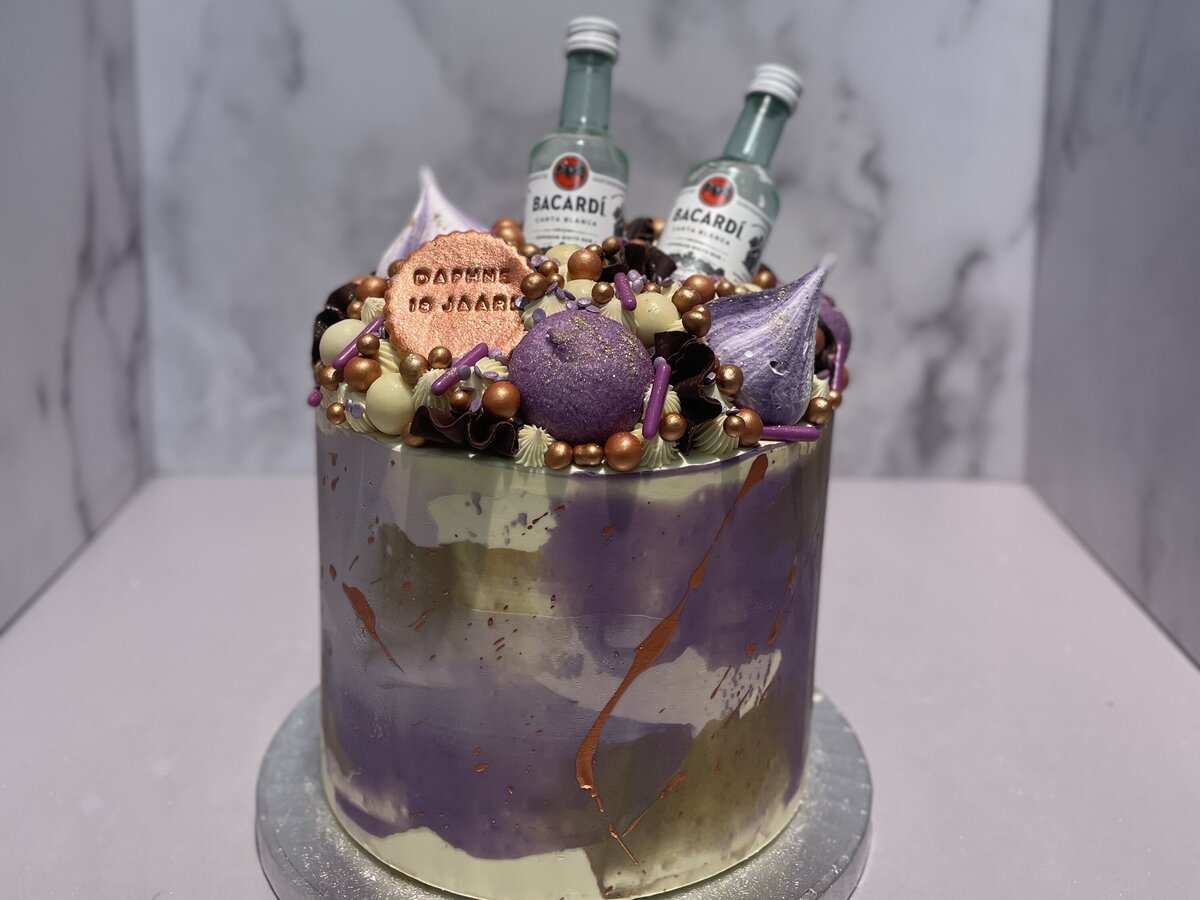 bedenken botsen Zware vrachtwagen Party Cake | Cup a la Cake
